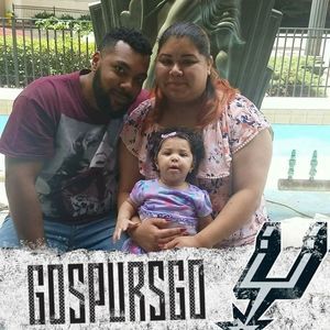 Meet your Posher, Derrick